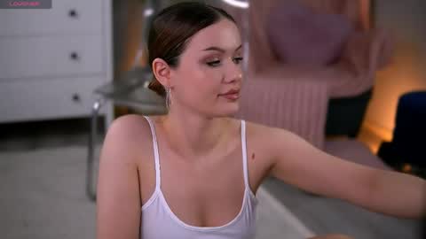 CrystalMo0n online show from 04-23-26, 10:03