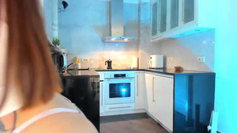 Snapshot of crystalnova_ chatting on 11-10-25, 11:42 Kristina online show from 11-10-25, 11:42