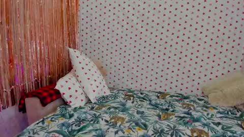 Maria online show from 02-13-25, 03:18