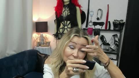 CrystalHotty online show from 06-10-26, 04:45