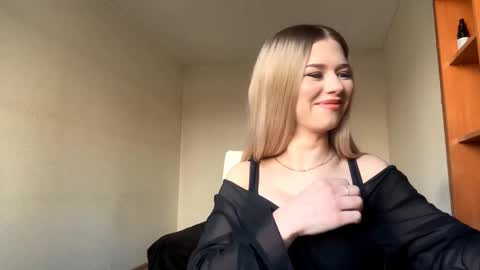 Jesi online show from 03-24-26, 07:46