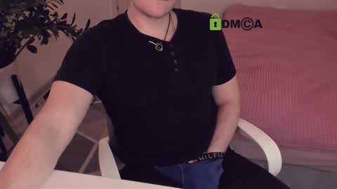 buddy online show from 12-14-25, 12:32