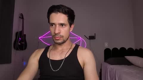 Snapshot of cshundderlick chatting on 02-16-26, 12:29 cshunderlick online show from 02-16-26, 12:29