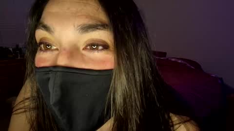 Snapshot of csmf010 chatting on 04-11-26, 05:34 Madam Mask online show from 04-11-26, 05:34