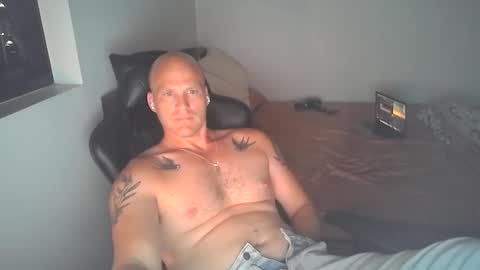 Snapshot of ct250787 chatting on 03-11-26, 11:27 ct250787 online show from 03-11-26, 11:27