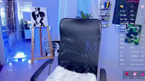 Snapshot of cuarzox chatting on 07-05-26, 01:01 Rouse My birthday will be very soon dont forget it 26 june 1200am Colombia hour online show from 07-05-26, 01:01