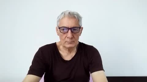 Snapshot of cucaio18 chatting on 05-02-26, 01:32 BIG UNCUT HARD COCK online show from 05-02-26, 01:32