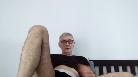 Snapshot of cucaio18 chatting on 05-08-26, 01:33 BIG UNCUT HARD COCK online show from 05-08-26, 01:33