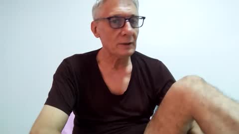 Snapshot of cucaio18 chatting on 05-09-26, 08:30 BIG UNCUT HARD COCK online show from 05-09-26, 08:30