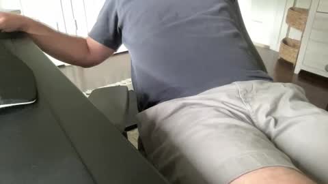 cuckgriff23 online show from 06-08-26, 05:13