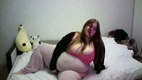 Snapshot of cuddleemily chatting on 01-15-26, 07:06 CuddleEmily online show from 01-15-26, 07:06