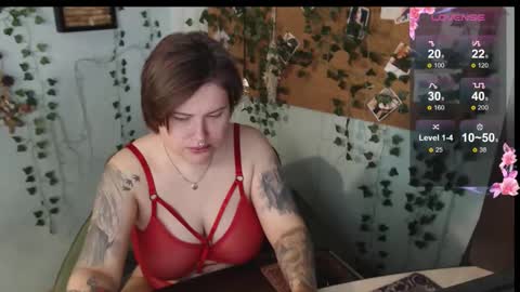 Snapshot of cuddlieschris chatting on 09-21-25, 02:57 Chris online show from 09-21-25, 02:57