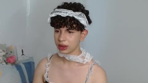 Cuddly online show from 01-18-25, 08:40