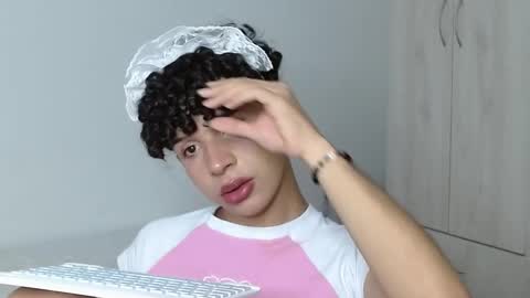 Cuddly online show from 03-02-25, 08:29