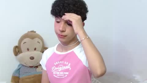 Cuddly online show from 09-11-25, 05:51