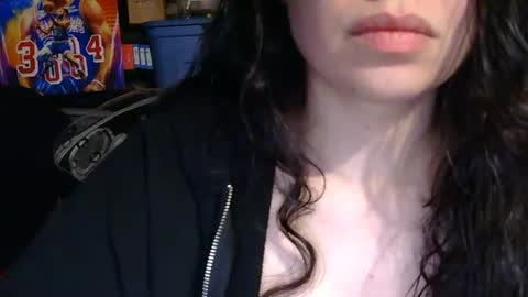 Angela online show from 04-27-26, 05:11