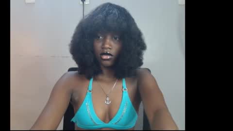 sophie online show from 03-22-26, 06:28