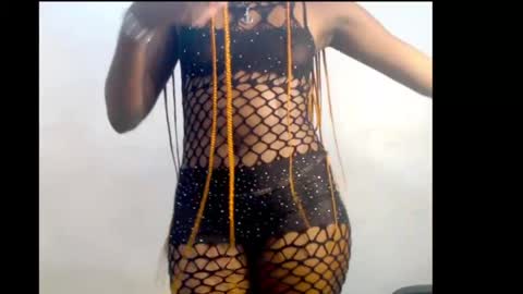 sophie online show from 06-12-26, 07:29