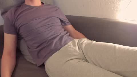 Kenny  online show from 05-25-26, 01:39