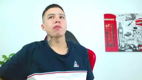 cumandres online show from 06-12-26, 03:44