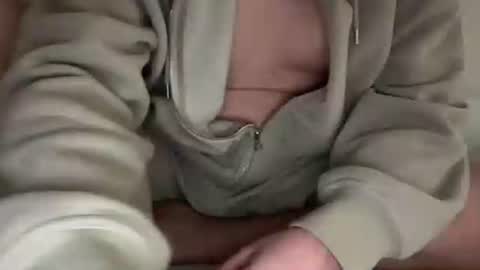 Snapshot of cumfar1985 chatting on 01-09-26, 11:46 Cumfar online show from 01-09-26, 11:46