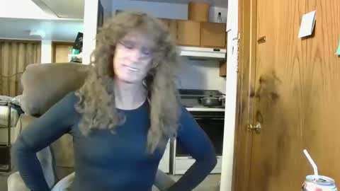 Nikki online show from 02-15-26, 01:02