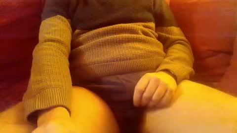 Snapshot of cumincumon3 chatting on 11-24-25, 04:07 cumincumon3 online show from 11-24-25, 04:07