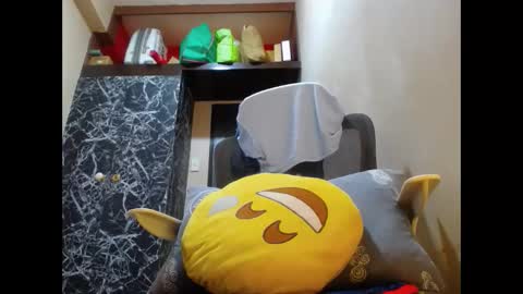 cummachinets online show from 12-20-25, 11:34