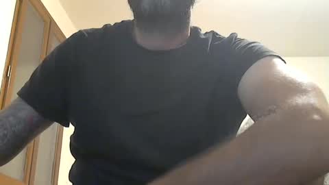 Snapshot of cummincock04 chatting on 12-23-24, 07:09 cummincock04 online show from 12-23-24, 07:09