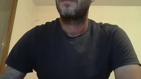 Snapshot of cummincock04 chatting on 10-01-25, 06:03 cummincock04 online show from 10-01-25, 06:03