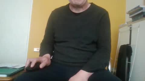 cumpanero online show from 04-23-26, 12:29