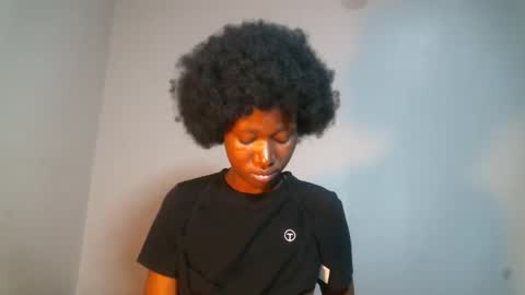 Snapshot of cumslayer19 chatting on 03-12-26, 07:20 Shiiro online show from 03-12-26, 07:20