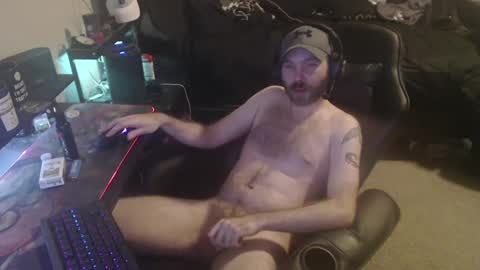 Snapshot of cumslinger2003 chatting on 02-01-25, 08:29 cumslinger2003 online show from 02-01-25, 08:29