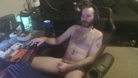 Snapshot of cumslinger2003 chatting on 02-06-25, 05:25 cumslinger2003 online show from 02-06-25, 05:25