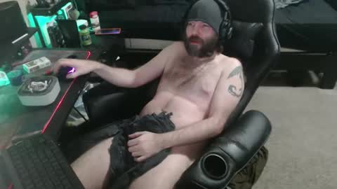 Snapshot of cumslinger2003 chatting on 03-08-26, 01:37 cumslinger2003 online show from 03-08-26, 01:37