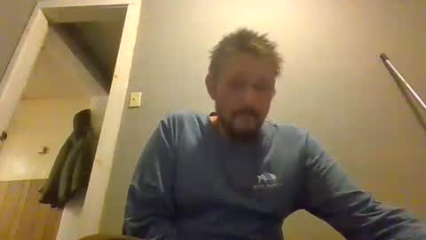 Snapshot of cuntreeboy68 chatting on 12-04-24, 05:27 Bash online show from 12-04-24, 05:27