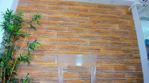 Snapshot of cupcake_izzy chatting on 01-15-26, 05:45 cupcake_izzy online show from 01-15-26, 05:45