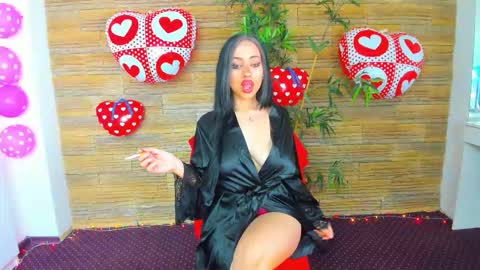 Snapshot of cupcake_izzy chatting on 02-18-26, 05:36 cupcake_izzy online show from 02-18-26, 05:36