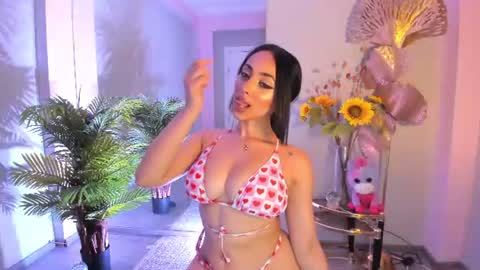 cupcake_izzy online show from 06-23-26, 07:56