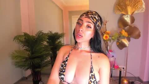 cupcake_izzy online show from 07-02-26, 03:23