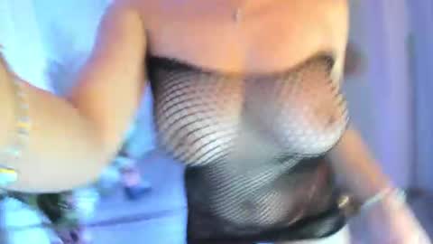 cupcake_izzy online show from 07-07-26, 06:56