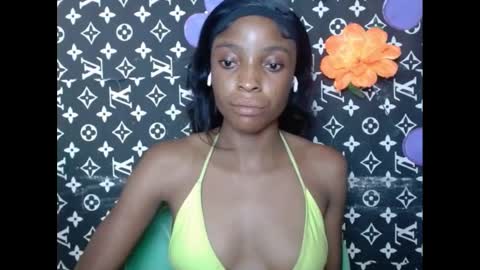 Snapshot of cupidxdoll chatting on 02-20-25, 01:51 cupidxdoll online show from 02-20-25, 01:51