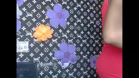 Snapshot of cupidxdoll chatting on 03-11-25, 11:33 cupidxdoll online show from 03-11-25, 11:33