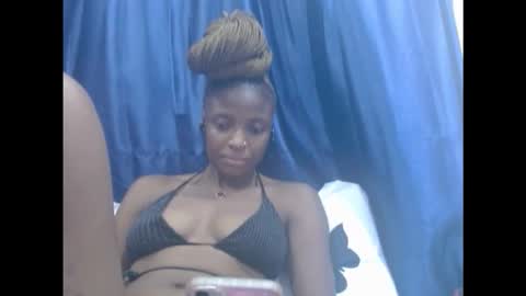 Snapshot of cupidxdoll chatting on 01-08-26, 06:32 cupidxdoll online show from 01-08-26, 06:32