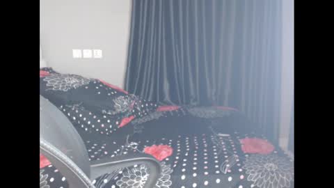 chloe online show from 01-17-25, 10:23