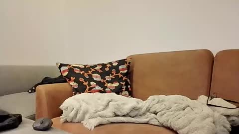 Snapshot of curced25 chatting on 02-05-26, 06:45 curced25 online show from 02-05-26, 06:45