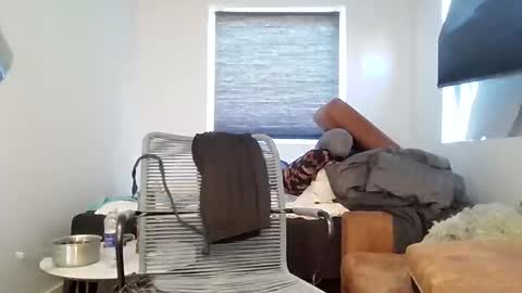 Snapshot of curced25 chatting on 03-04-26, 10:32 curced25 online show from 03-04-26, 10:32