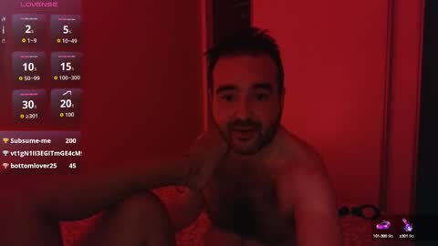 curiosillo1983 online show from 10-15-25, 07:36