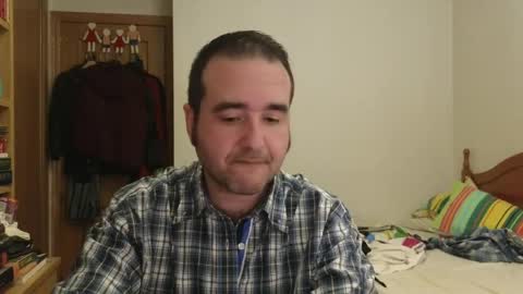 curiosillo1983 online show from 04-22-26, 09:38