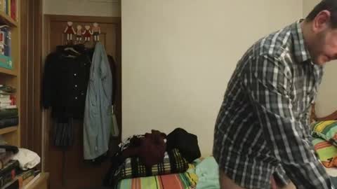 curiosillo1983 online show from 04-27-26, 03:54